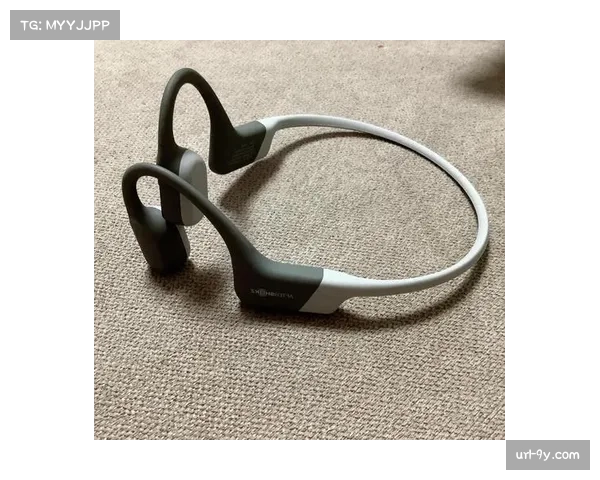 报道：伯纳乌球场试点“静默观赛区”，提供骨传导耳机与增强现实字幕服务